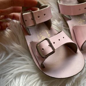 Salt Water Sandals Pale Pink Toddler Size 4